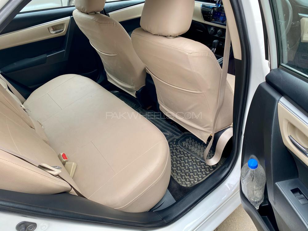 Toyota Corolla 2017 for Sale in Karachi Toyota Corolla 2017 for Sale in Karachi Image-9