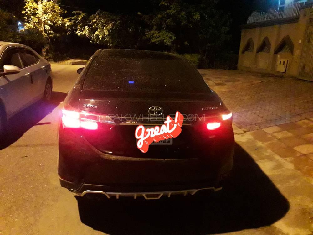 Toyota Corolla 2015 for Sale in Islamabad Image-1