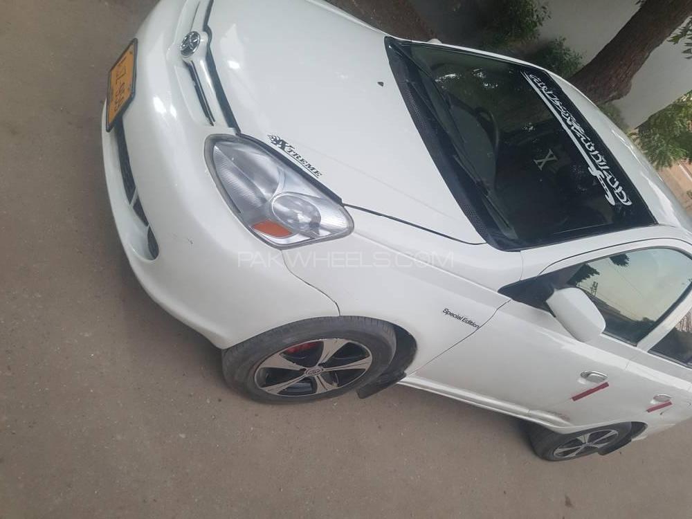 Toyota Platz 2006 for Sale in Karachi Image-1