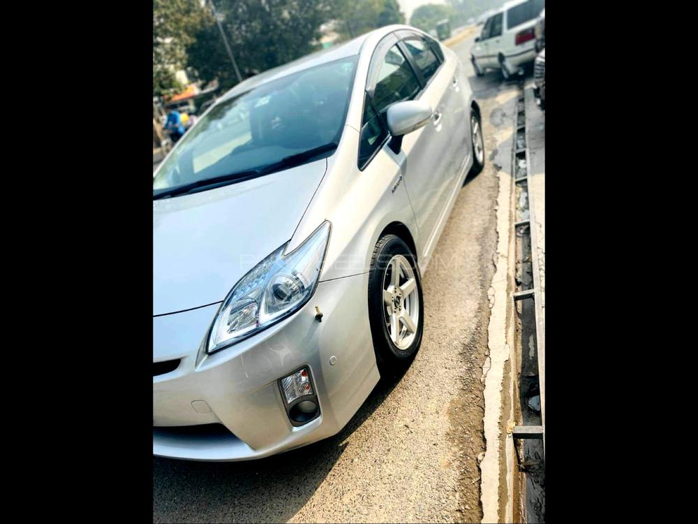ٹویوٹا پریوس 2010 for Sale in لاہور ٹویوٹا پریوس 2010 for Sale in لاہور Image-10