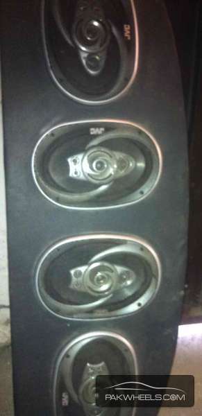 jvc speakers 4 piece  Image-1