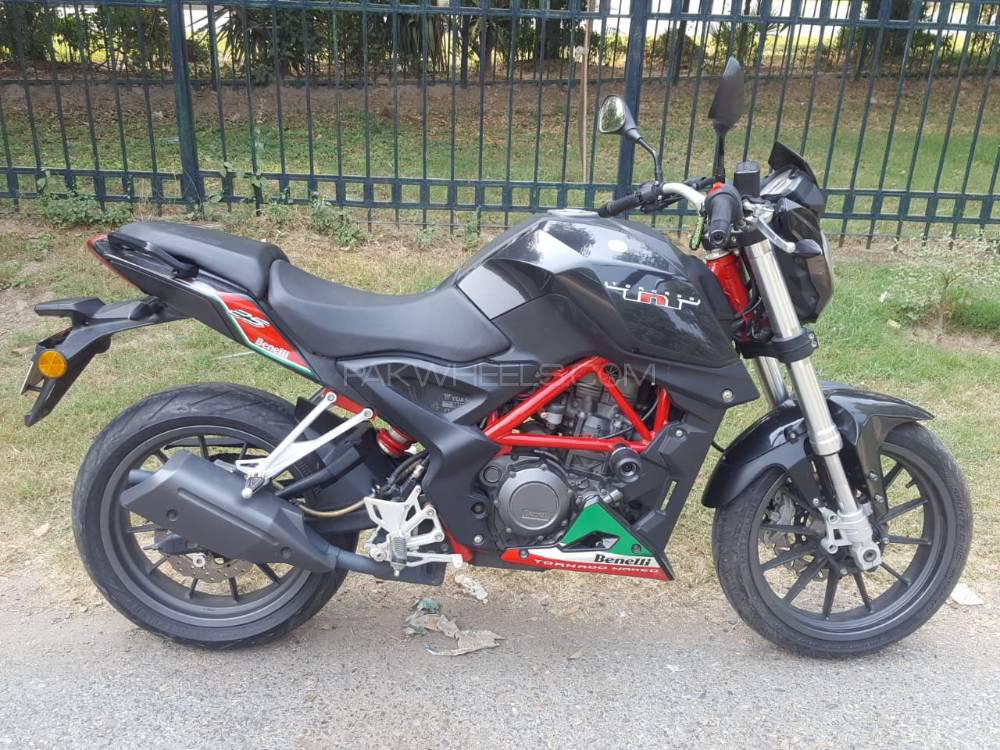 Used Benelli TNT 25 2017 Bike for sale in Lahore - 300544 ...