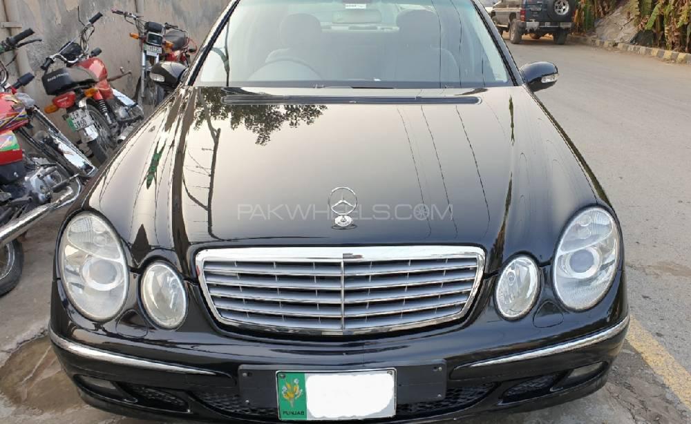 Mercedes Benz E Class 2007 for Sale in Lahore Image-1