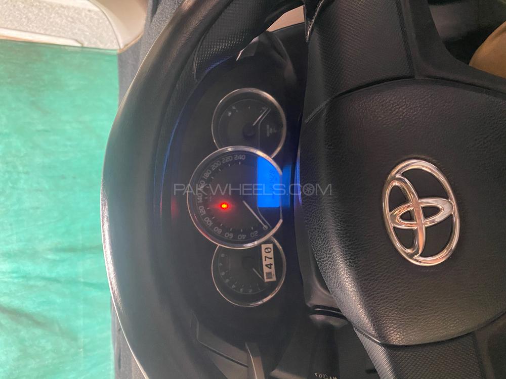 Toyota Corolla 2016 for Sale in Mirpur khas Toyota Corolla 2016 for Sale in Mirpur khas Image-3