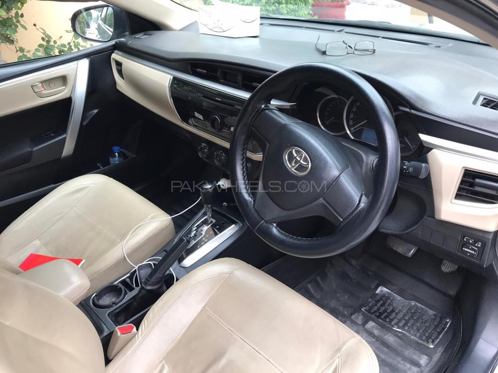Toyota Corolla 2014 for Sale in Lahore Toyota Corolla 2014 for Sale in Lahore Image-19
