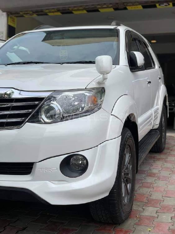 Toyota Fortuner 2015 for Sale in Lahore Image-1
