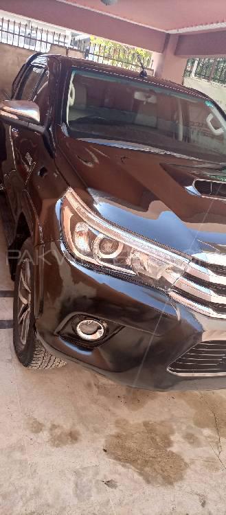 Toyota Hilux 2017 for Sale in Karachi Toyota Hilux 2017 for Sale in Karachi Image-3