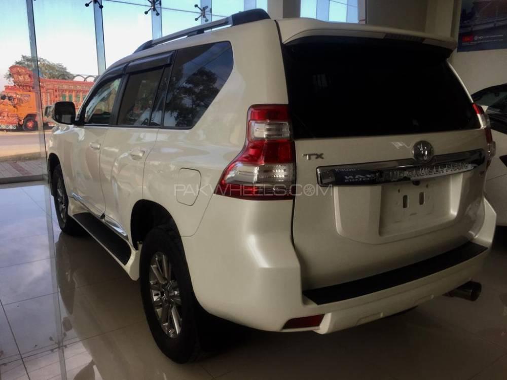Toyota Prado 2014 for Sale in Chakwal Toyota Prado 2014 for Sale in Chakwal Image-7