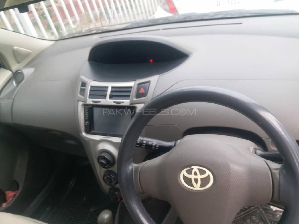 Toyota Vitz 2010 for Sale in Peshawar Toyota Vitz 2010 for Sale in Peshawar Image-7