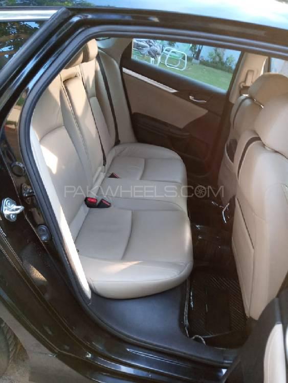 ہونڈا سوک 2018 for Sale in کراچی ہونڈا سوک 2018 for Sale in کراچی Image-7