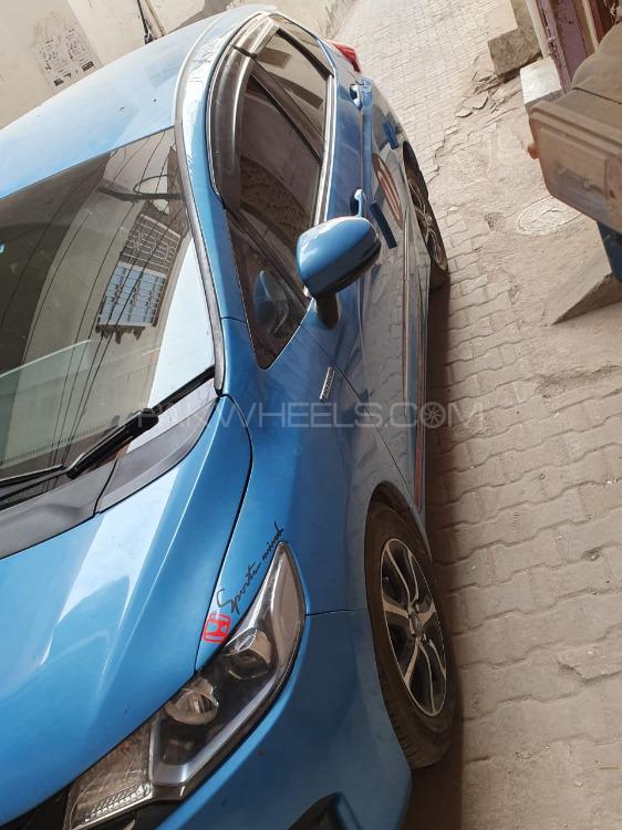 Honda Fit 2014 for Sale in Multan Honda Fit 2014 for Sale in Multan Image-3