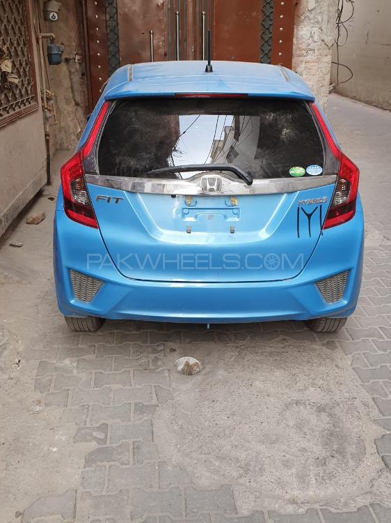 Honda Fit 2014 for Sale in Multan Honda Fit 2014 for Sale in Multan Image-4
