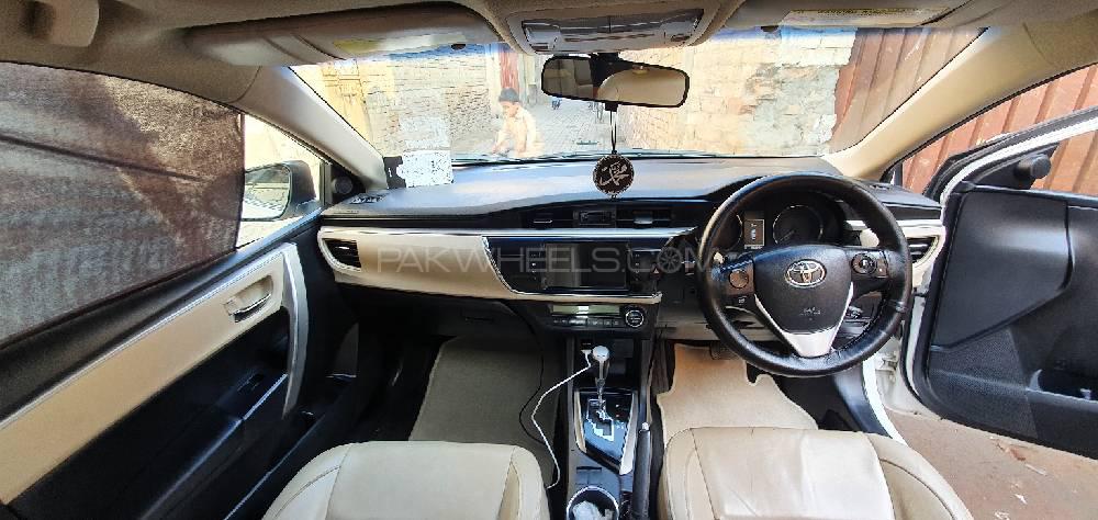 Toyota Corolla 2017 for Sale in D.G.Khan Toyota Corolla 2017 for Sale in D.G.Khan Image-8