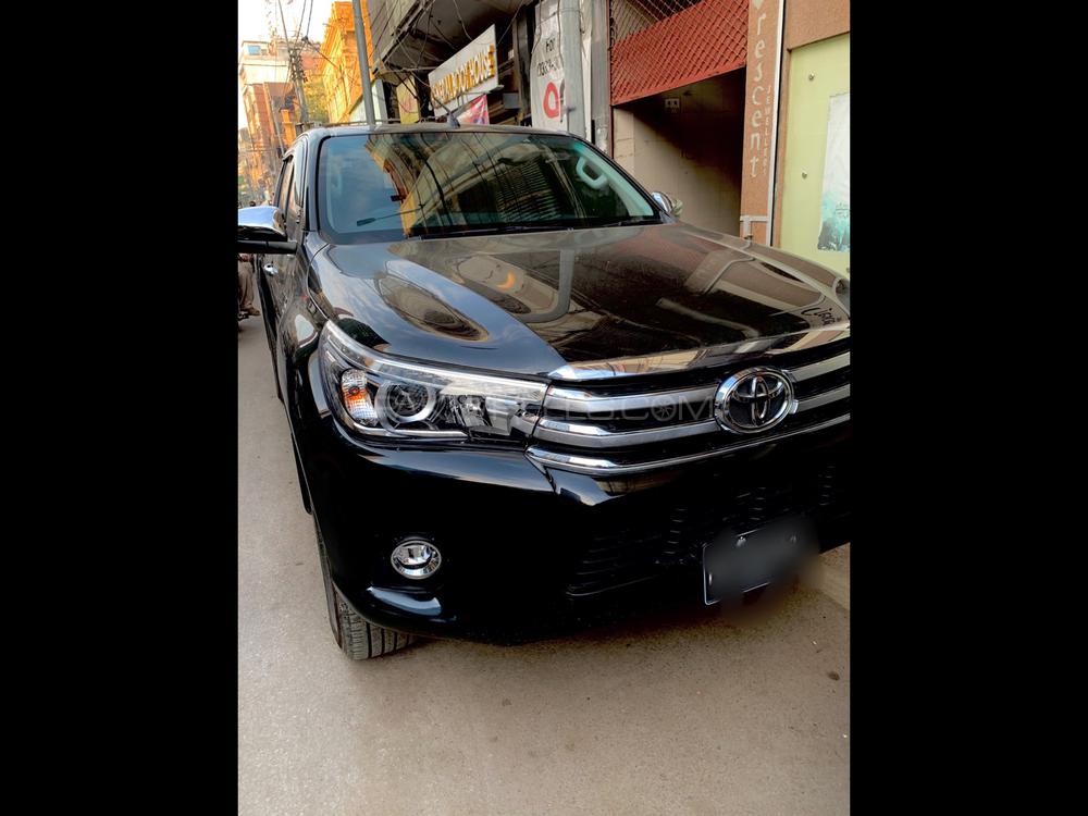 Toyota Hilux 2020 for Sale in Karachi Image-1
