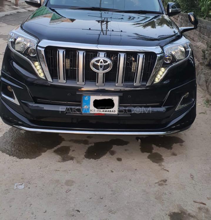 Toyota Prado 2010 for Sale in Islamabad Image-1