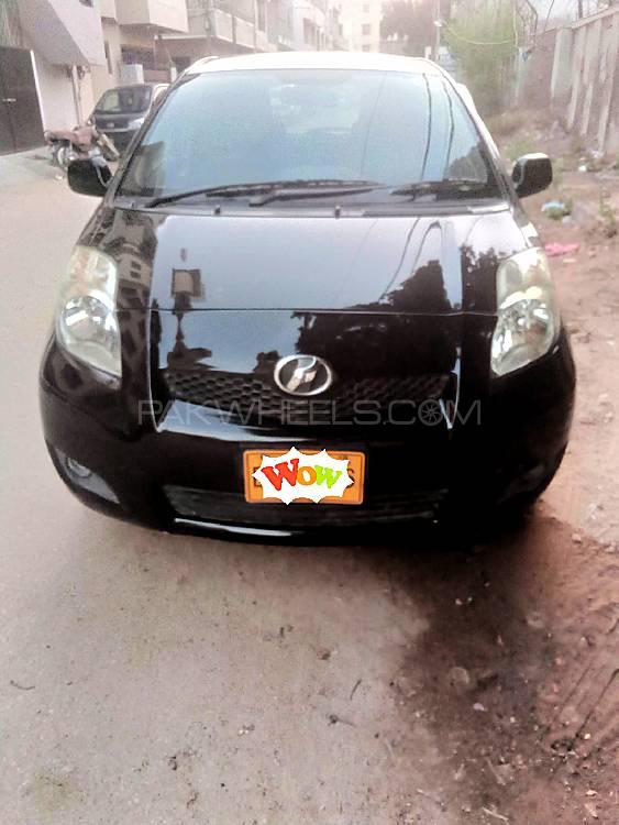 Toyota Vitz 2010 for Sale in Karachi Image-1
