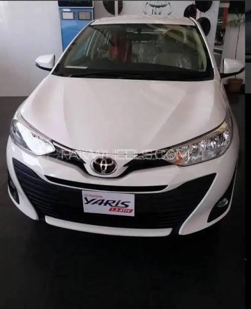 Toyota Yaris Sedan 2020 for Sale in Lahore Image-1