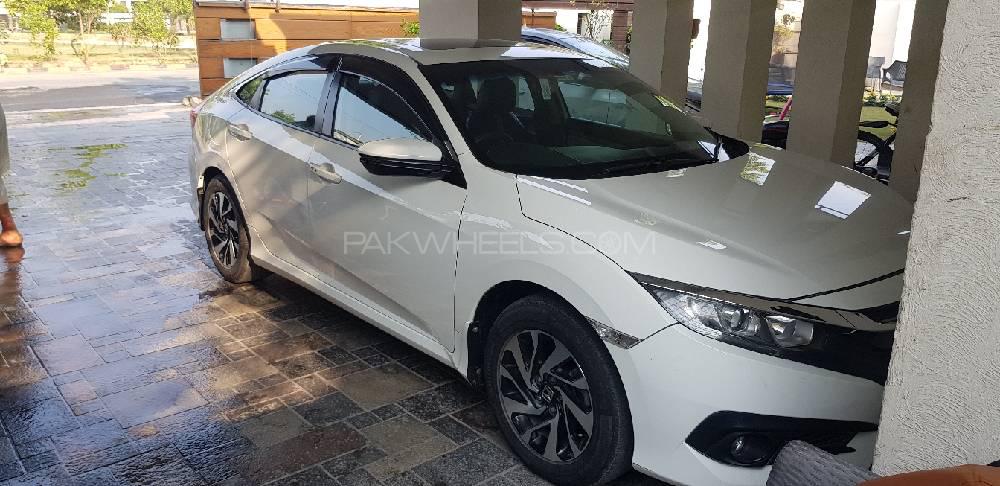 Honda Civic 2016 for Sale in Lahore Honda Civic 2016 for Sale in Lahore Image-12
