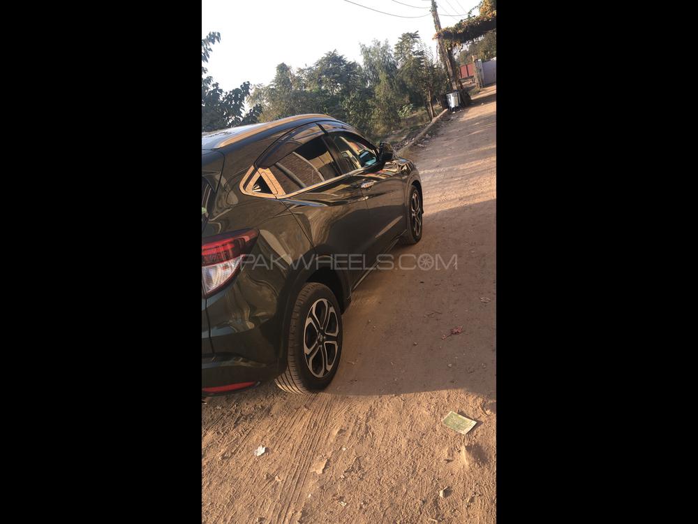 ہونڈا ویزِل 2014 for Sale in اسلام آباد ہونڈا ویزِل 2014 for Sale in اسلام آباد Image-3
