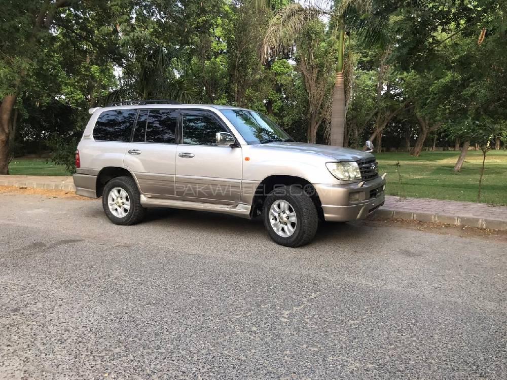 Toyota Land Cruiser 1999 for Sale in Lahore Toyota Land Cruiser 1999 for Sale in Lahore Image-9