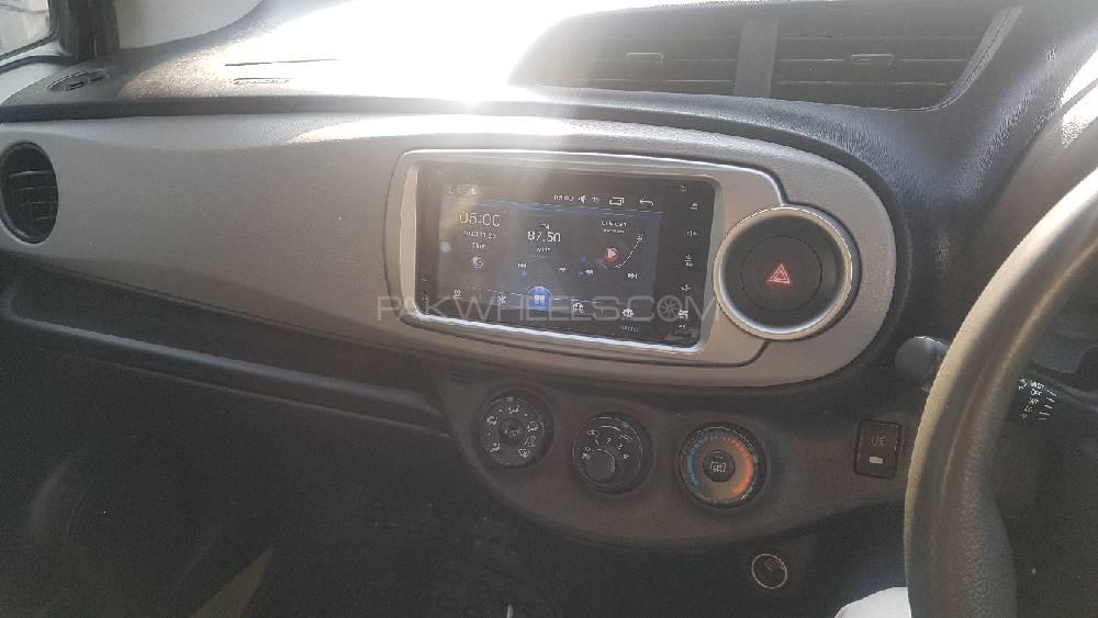 Toyota Vitz 2012 for Sale in Mardan Toyota Vitz 2012 for Sale in Mardan Image-10