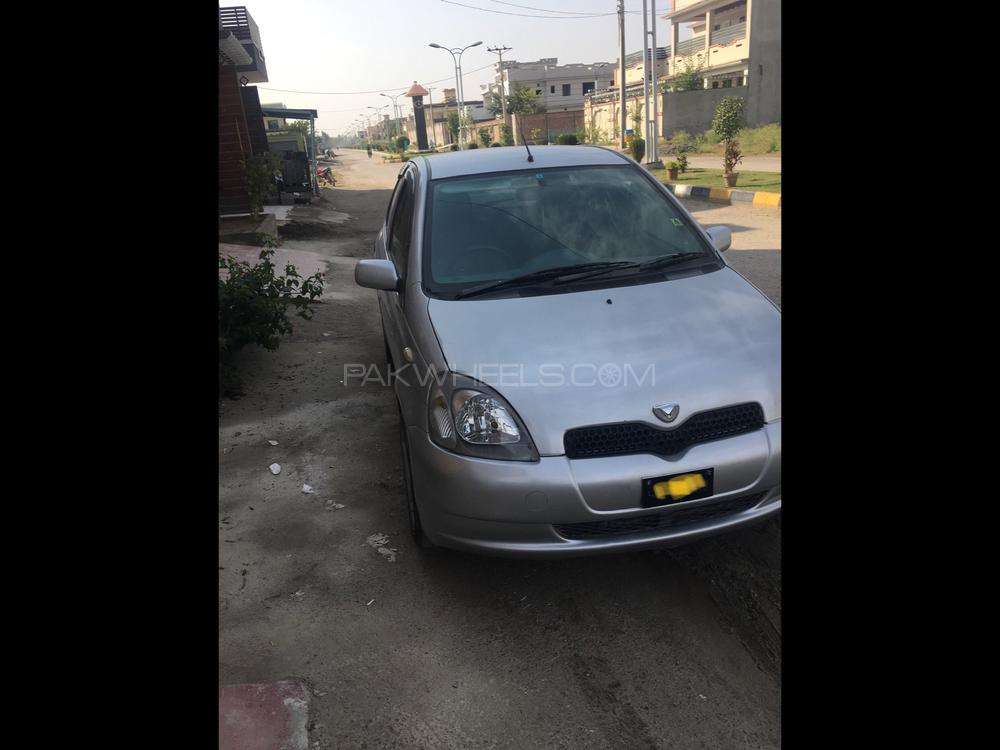 Toyota Vitz 1999 for Sale in Peshawar Image-1