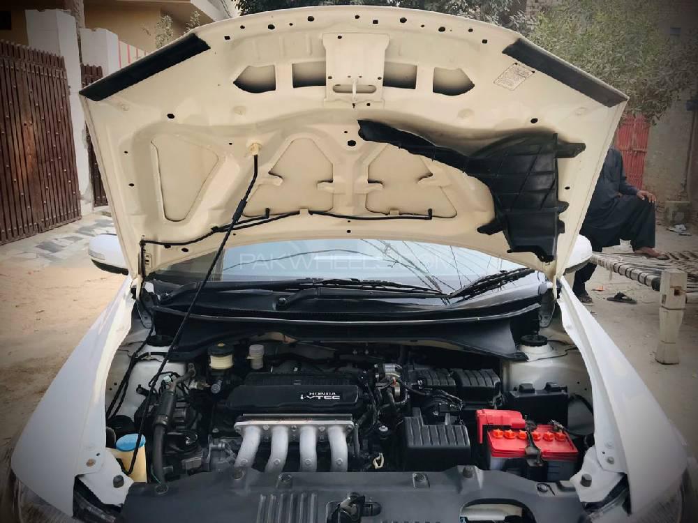 Honda City 2016 for Sale in Lahore Honda City 2016 for Sale in Lahore Image-12