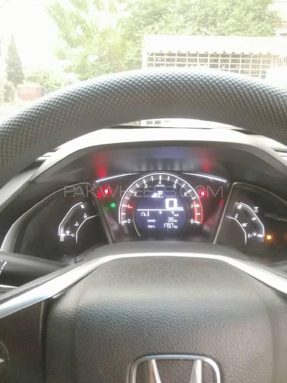 Honda Civic 2018 for Sale in Islamabad Honda Civic 2018 for Sale in Islamabad Image-8