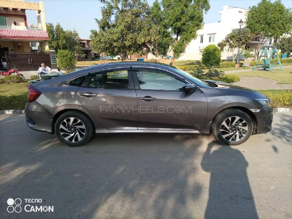 Honda Civic 2019 for Sale in Lahore Honda Civic 2019 for Sale in Lahore Image-6