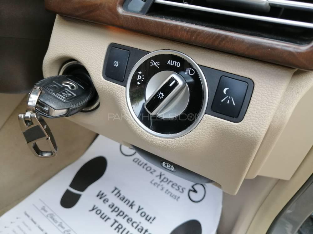 مرسڈیز بینز ای کلاس 2012 for Sale in لاہور مرسڈیز بینز ای کلاس 2012 for Sale in لاہور Image-16