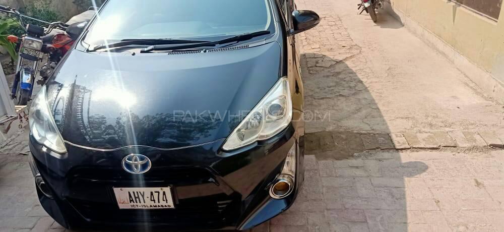 Toyota Aqua 2014 for Sale in Multan Image-1