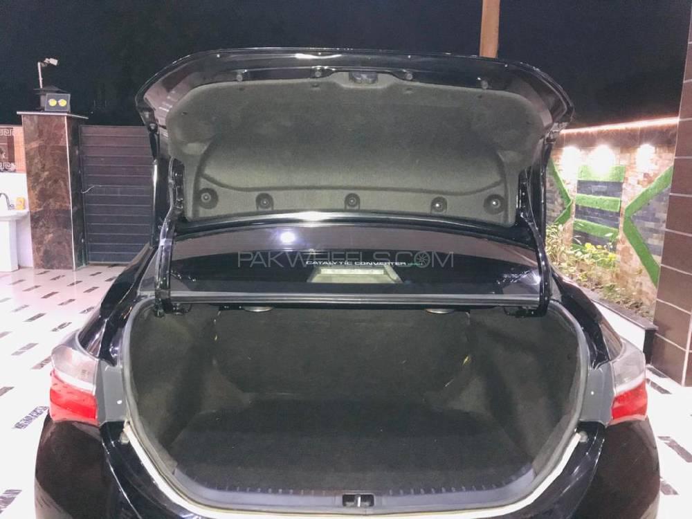 Toyota Corolla 2018 for Sale in Lahore Toyota Corolla 2018 for Sale in Lahore Image-7