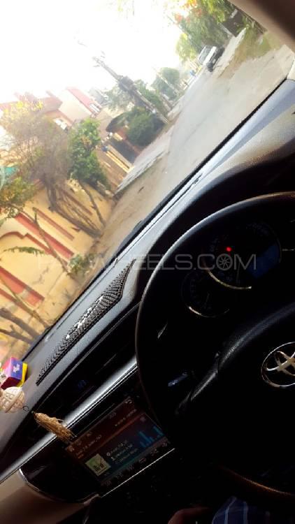 Toyota Corolla 2015 for Sale in Lahore Toyota Corolla 2015 for Sale in Lahore Image-5