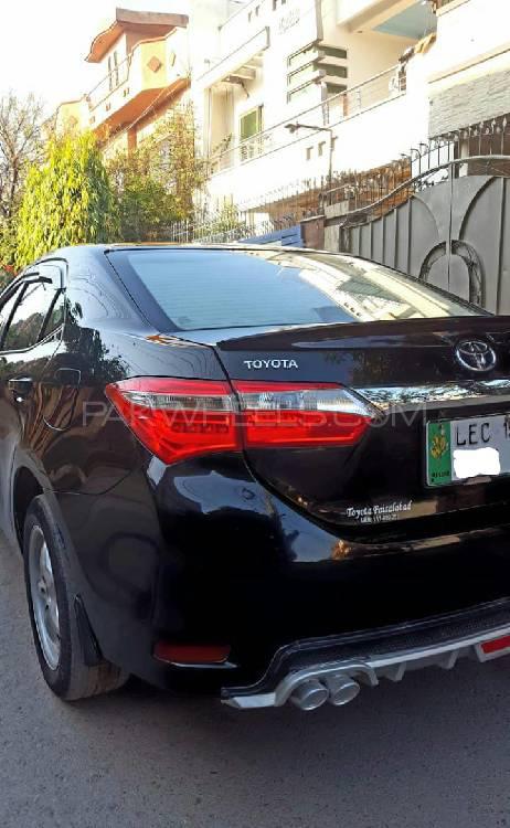 Toyota Corolla 2015 for Sale in Lahore Toyota Corolla 2015 for Sale in Lahore Image-15