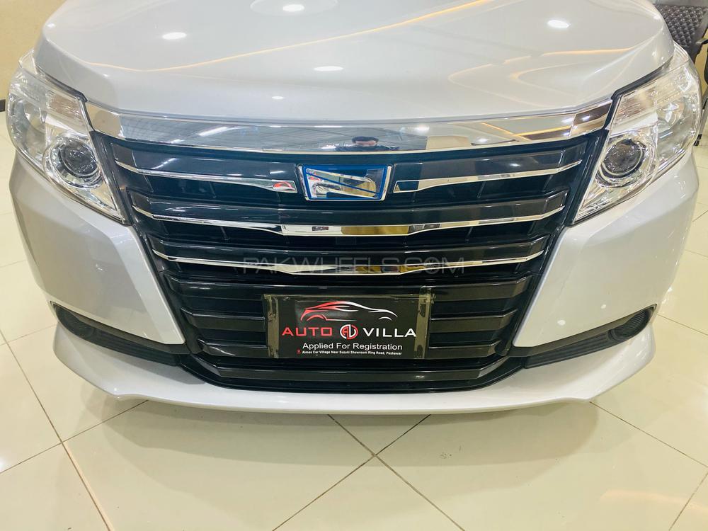 Toyota Noah 2015 for Sale in Peshawar Toyota Noah 2015 for Sale in Peshawar Image-15