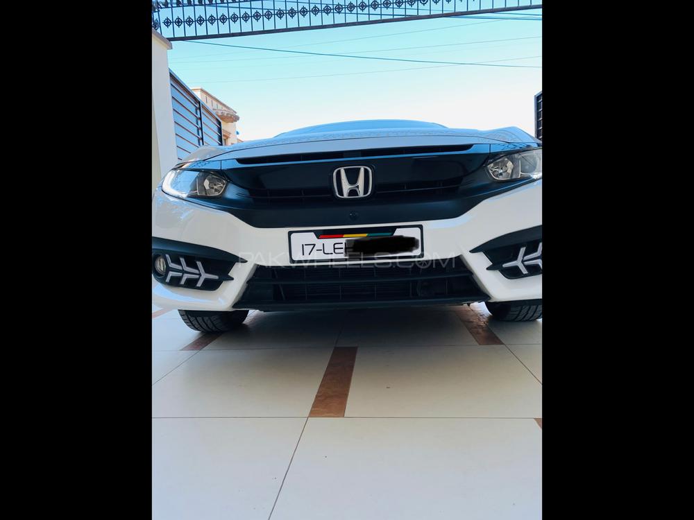 Honda Civic 2017 for Sale in Multan Image-1