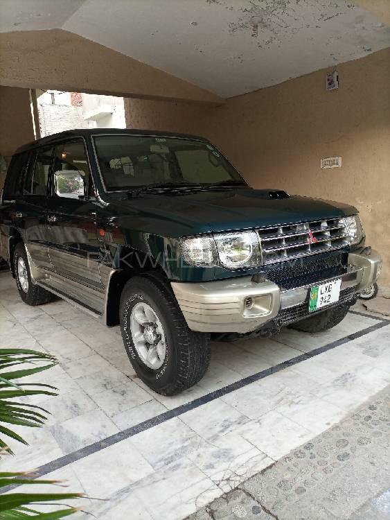 Mitsubishi Pajero 1997 for Sale in Sialkot Image-1