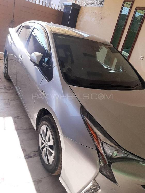 Toyota Prius 2016 for Sale in Sargodha Toyota Prius 2016 for Sale in Sargodha Image-2