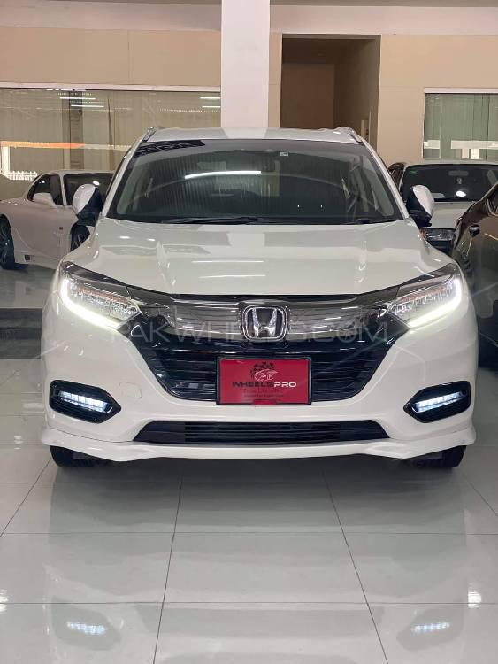 Honda Vezel 2017 for Sale in Peshawar Image-1
