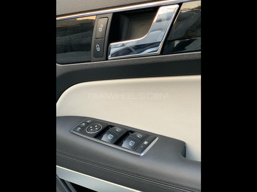 مرسڈیز بینز ای کلاس کابریولیٹ 2012 for Sale in لاہور مرسڈیز بینز ای کلاس کابریولیٹ 2012 for Sale in لاہور Image-20