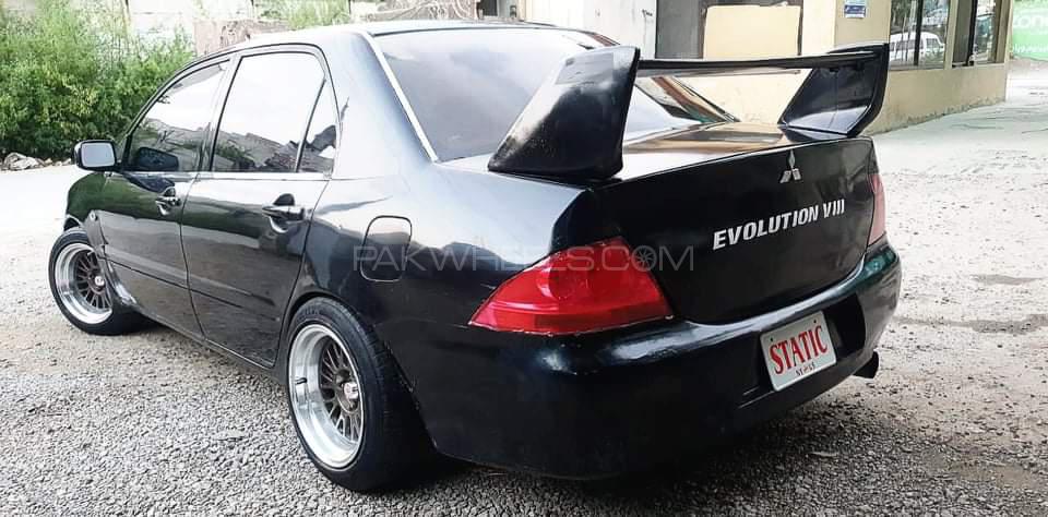 مٹسوبیشی لینسر - 2005  مٹسوبیشی لینسر - 2005  Image-2