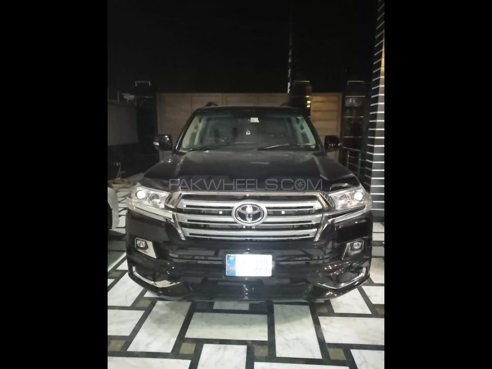 Toyota Land Cruiser 2011 for Sale in Peshawar Image-1