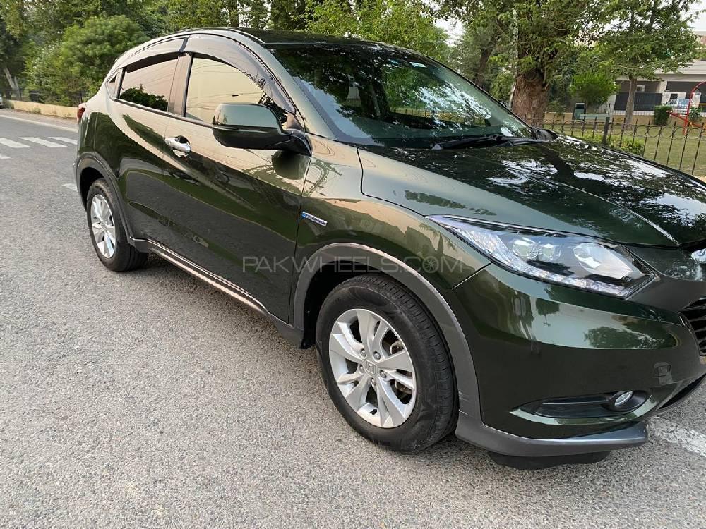 Honda Vezel 2014 for Sale in Lahore Honda Vezel 2014 for Sale in Lahore Image-6