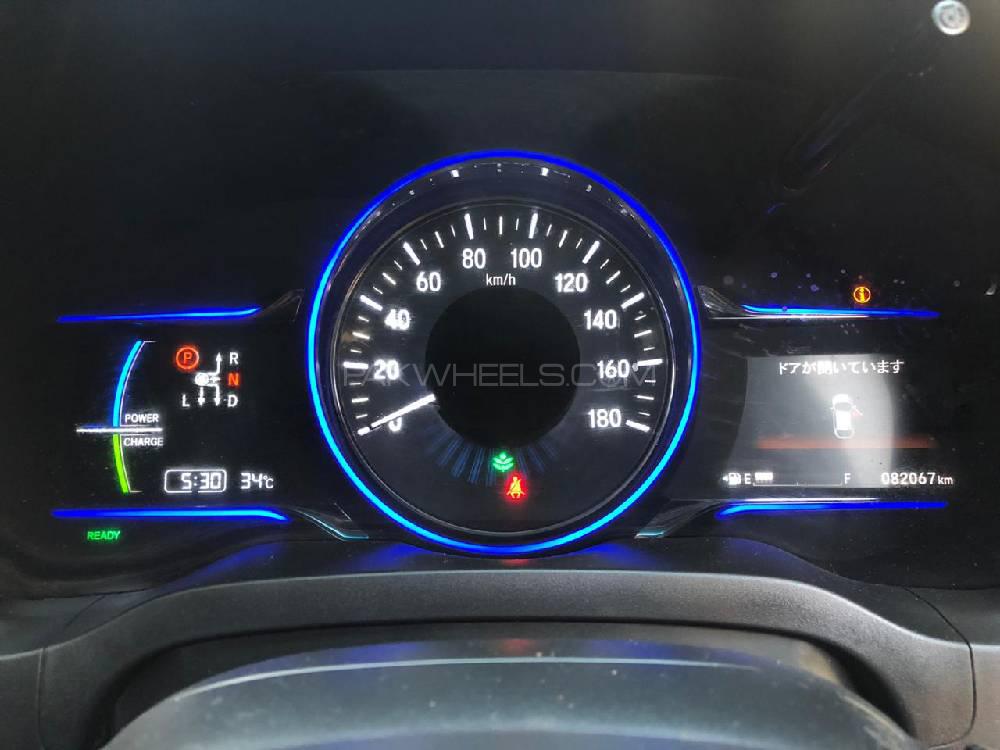 Honda Vezel 2013 for Sale in Karachi Honda Vezel 2013 for Sale in Karachi Image-9
