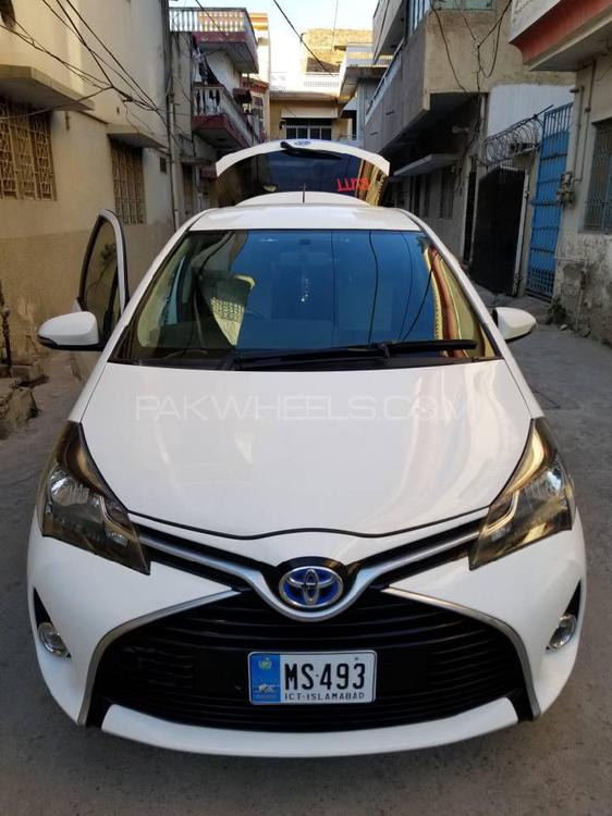 Toyota Vitz 2014 for Sale in Rawalpindi Image-1