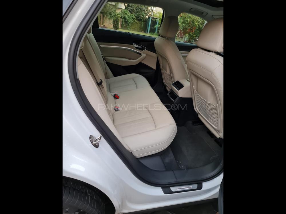 Audi e-tron 2020 for Sale in Gujranwala Audi e-tron 2020 for Sale in Gujranwala Image-5