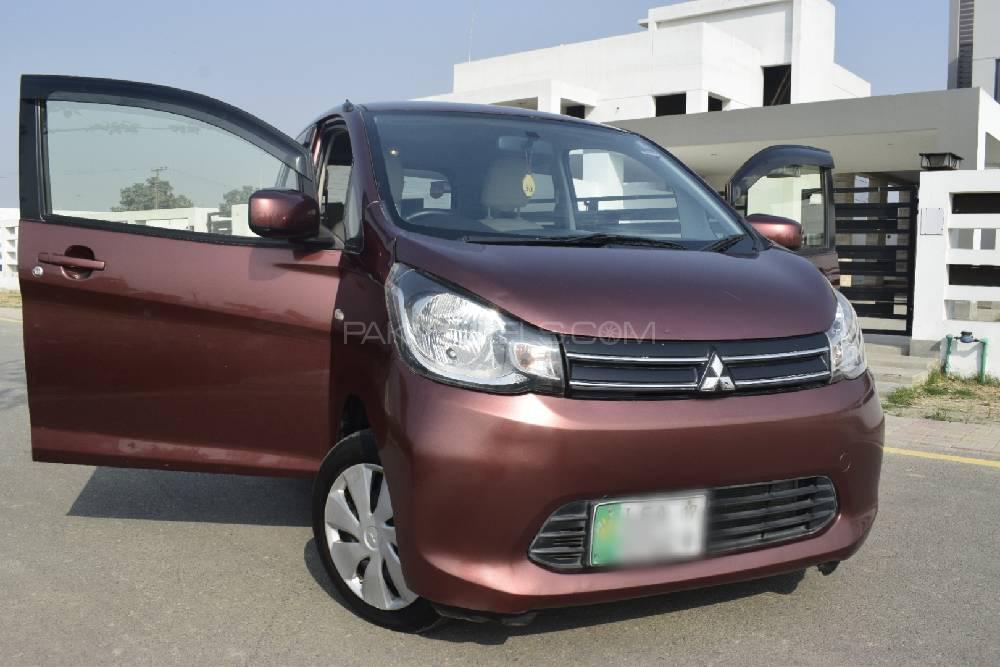 Mitsubishi Ek Wagon 2014 for Sale in Lahore Mitsubishi Ek Wagon 2014 for Sale in Lahore Image-6
