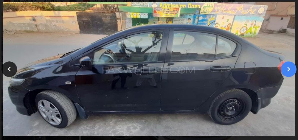 Honda City 2013 for Sale in Rahim Yar Khan Honda City 2013 for Sale in Rahim Yar Khan Image-4
