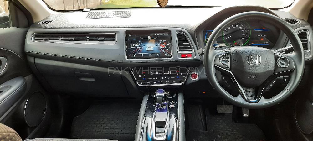 Honda Vezel 2014 for Sale in Lahore Honda Vezel 2014 for Sale in Lahore Image-10