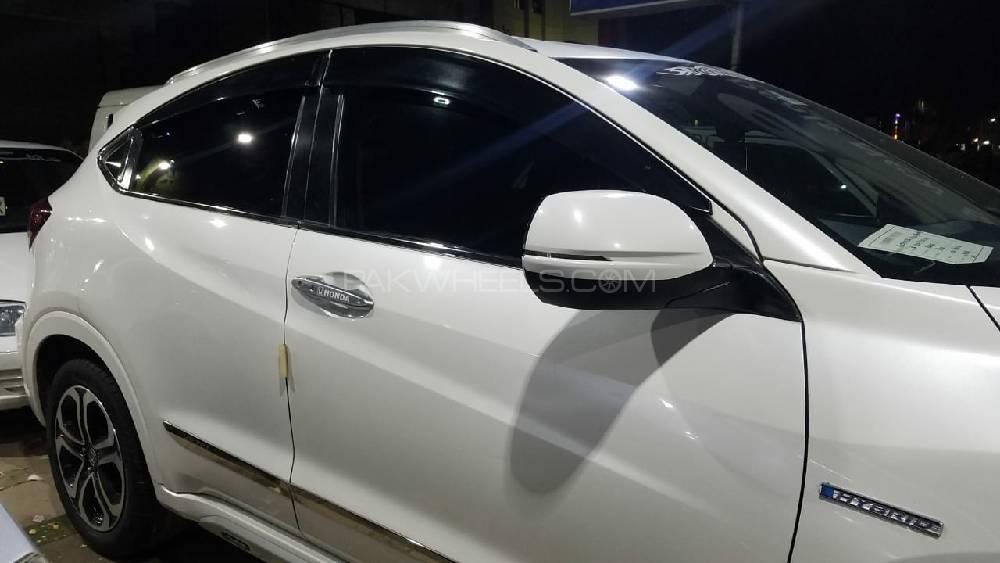 Honda Vezel 2014 for Sale in Karachi Honda Vezel 2014 for Sale in Karachi Image-9